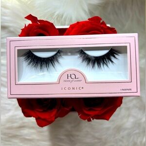 HOUSE OF LASHES